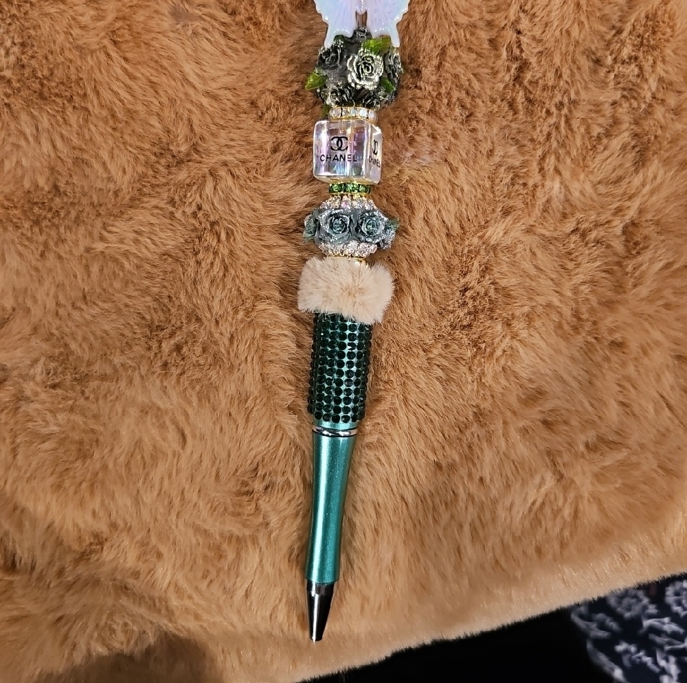 Inspired Green Butterfly Decorative Ballpoint Pen - Picture 3 of 6